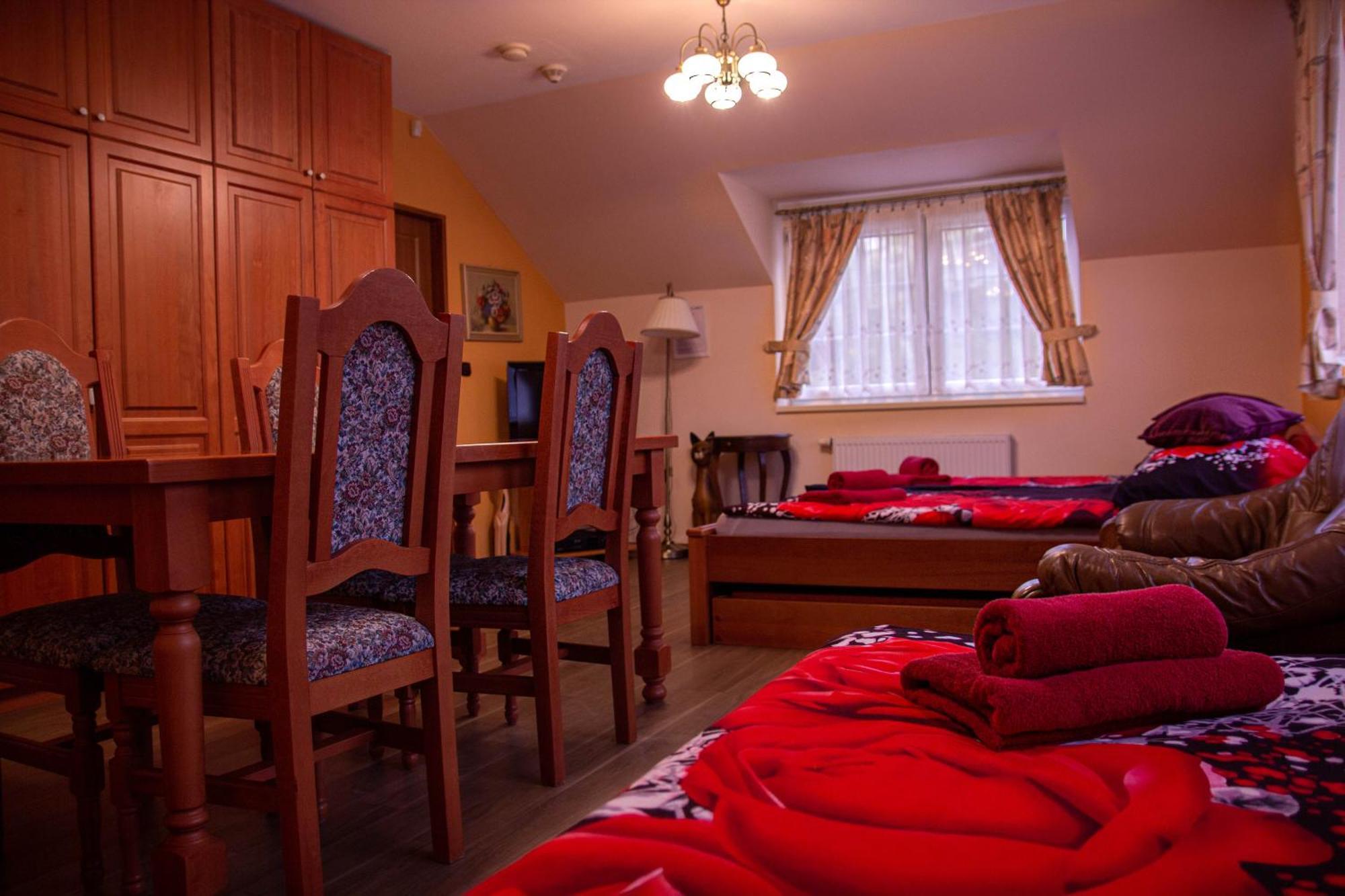 Zamecek Kaliste Hotel Poddubi Exterior photo